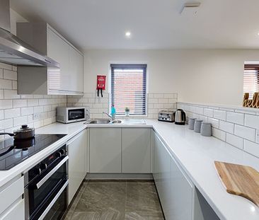 Flat 1, 16-18 Grinfield Street, University Campus - Photo 5