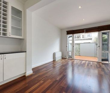 67 The Avenue, Prahran. - Photo 4