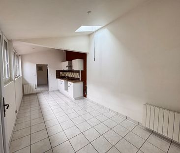 Location Appartement 2 pièces 29m² - Photo 4