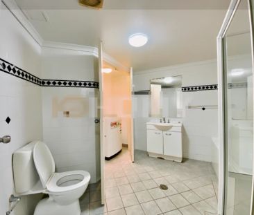 3 bed 2 bath-023 - Photo 6