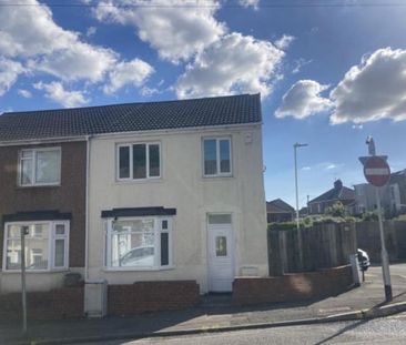 3 bedroom end of terrace house to rent - Photo 5