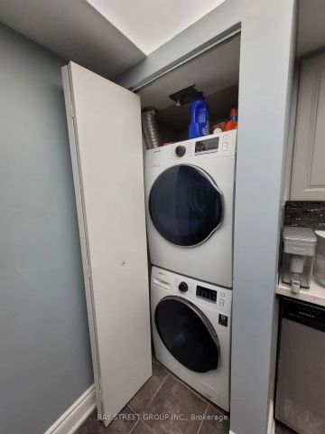 1001 Bay Street #502 - Photo 2