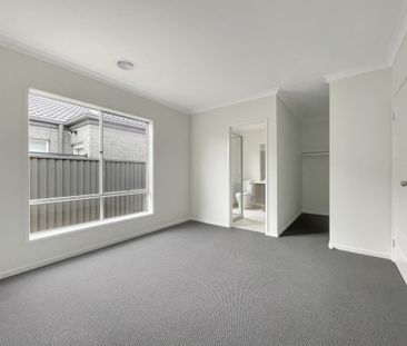 25 Goddard Street, Lucas - Photo 2