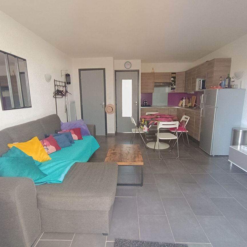 Location Appartement 1 pièce 31m² - Photo 1