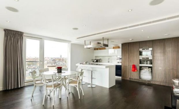 3 bedroom apartment to rent - Photo 1