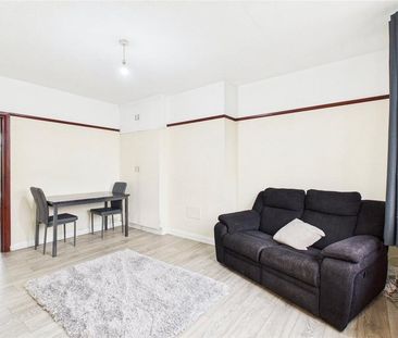 1 bedroom property to rent - Photo 2