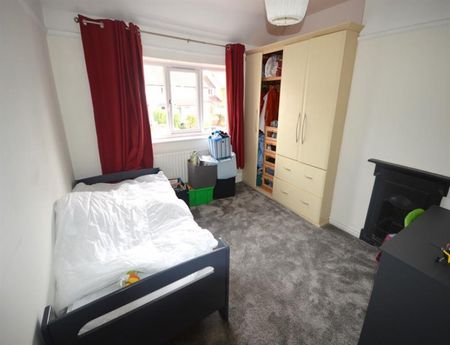 3 Bedroom Semi Detached To Let - Photo 4