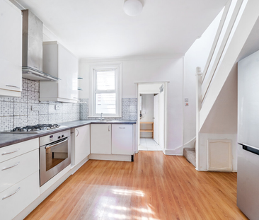 2 bedroom house to rent - Photo 1