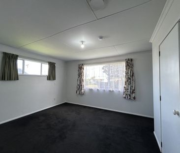 15 Hira Street,Ohawe - Photo 5