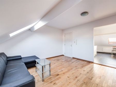 Verzorgd dakappartement met authentieke elementen in hartje Zurenborg - Photo 4