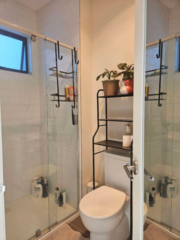 Airport West - Photo 5