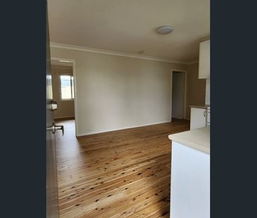 2 BEDROOM IN GREAT LOCATION - Photo 3