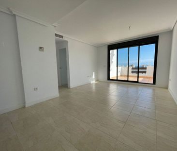 2 bedroom luxury penthouse for rent in Estepona, Spain - Photo 1