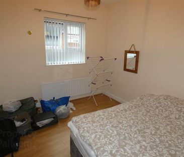 Apt 3 367, Beersbridge Road - Photo 3