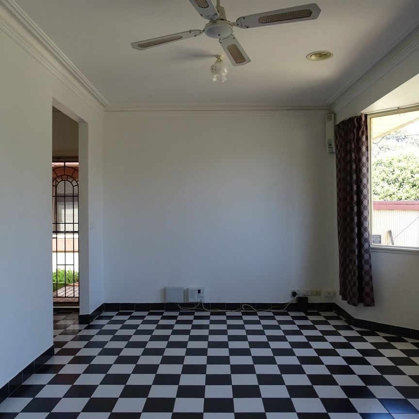 34 Barningham Street, Brunswick VIC 3056 - Photo 1