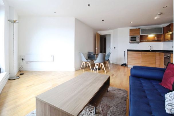 2 bedroom apartment to rent - Photo 1
