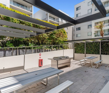 Modern City Living on Coranderrk Street - Photo 5