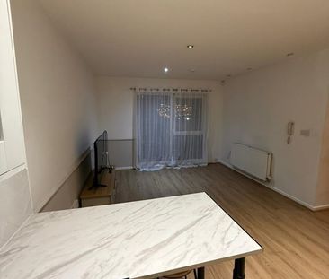 2 Bed Flat, Ellerman Road, L3 - Photo 1