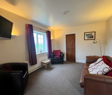 2 bedroom detached house to rent - Photo 6