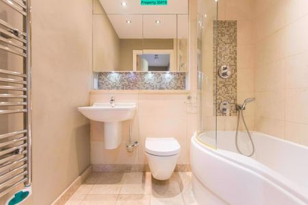 1 bedroom ground floor flat to rent - Photo 4