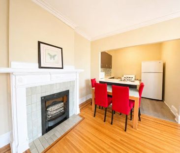 The Roslyn - 935 Jervis — Apartment - Photo 6