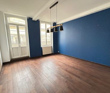 Location Maison 6 pièces 141m² AGEN 47000 - Photo 1