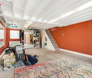 4 bedroom terraced house to rent - Photo 1