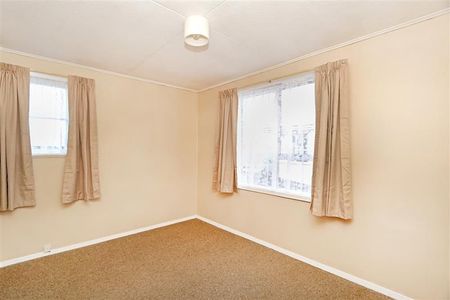 82 Waihi Road,Hawera - Photo 3