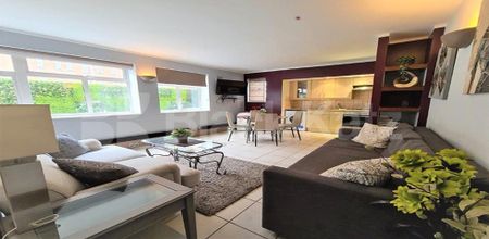 Fantastic one bed flats located within mins to Camden Tube & Regents Park - Photo 3