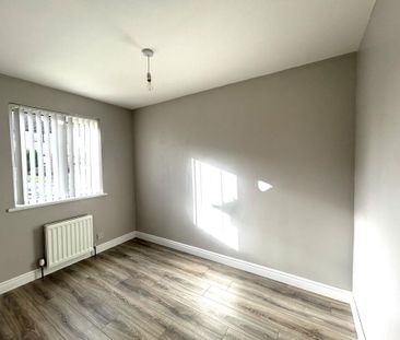 7 Thornhill Grove, Stormont, Belfast, BT5 7BN - Photo 5