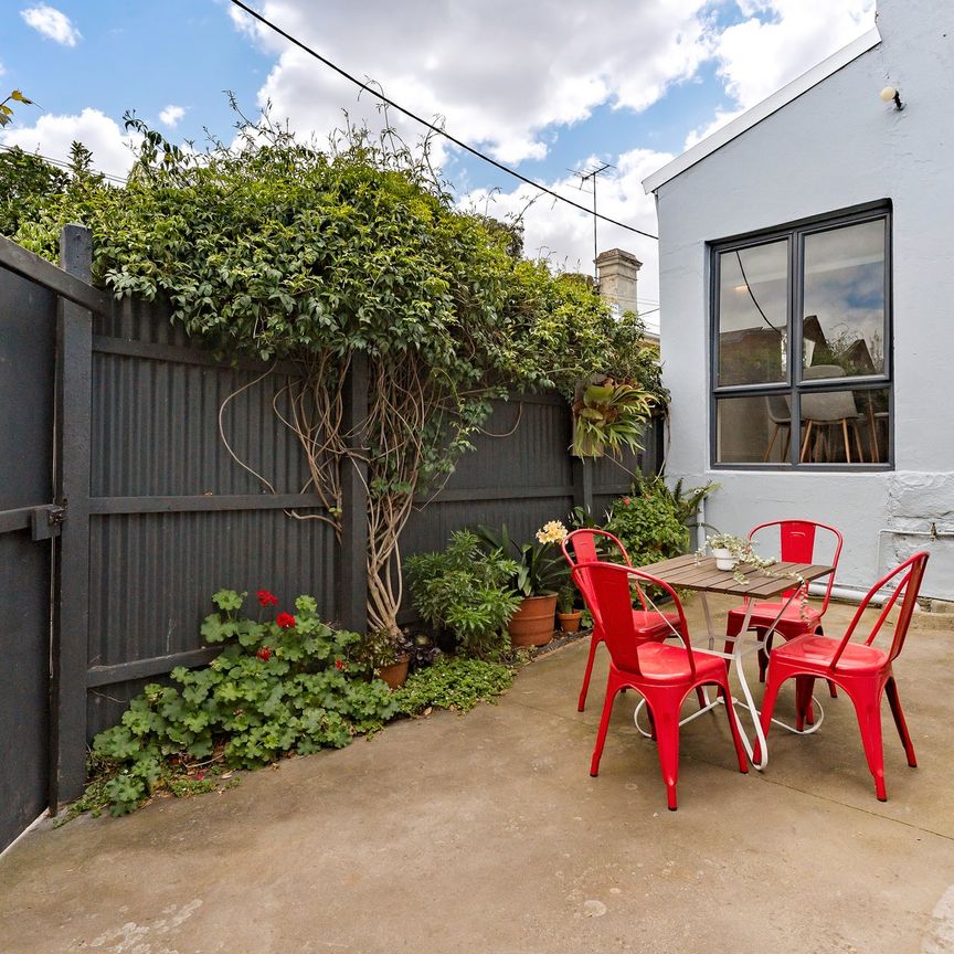 12 Finsbury Street, Flemington - Photo 1