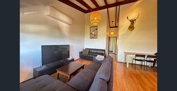 3 Bedroom Unit - $600/week - 12 month lease - Photo 1