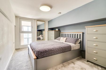 2 bedroom flat to rent - Photo 4