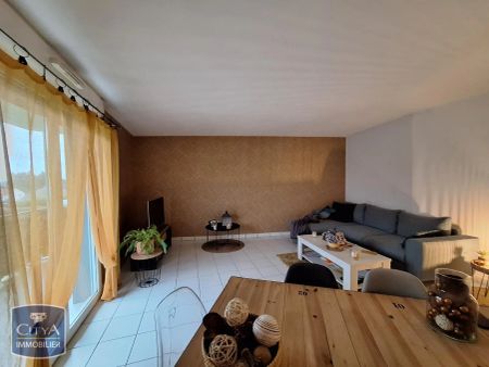 Appartement à louer 3 pièces 71.01m² - Photo 2