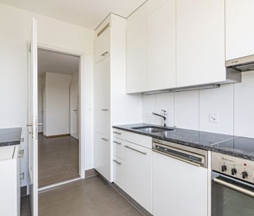 Zentral gelegen in Birsfelden - Photo 2