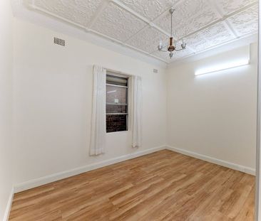 18 Bellevue Street, Arncliffe NSW 2205 - House For Rent | Domain - Photo 2