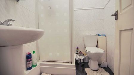 2 Dennis Street - Photo 5