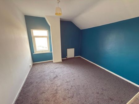 3 bedroom terraced house to rent - Photo 3