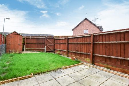 2 bedroom terraced house to rent - Photo 5