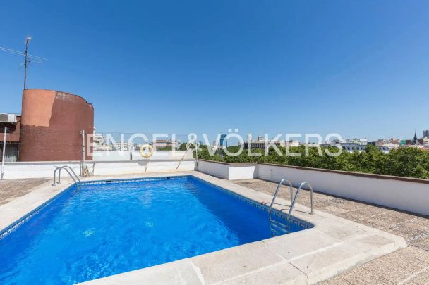 Piso de alquiler en Paseo del Prado, Cortes - Huertas - Photo 1
