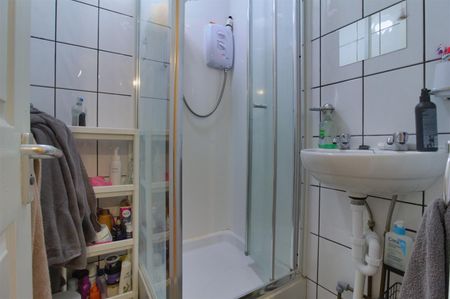 Helmsley Road, Sandyford - Photo 4