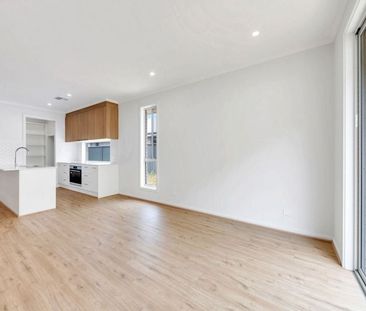 8 Mint Dr, Hayborough SA 5211 - House For Rent | Domain - Photo 1