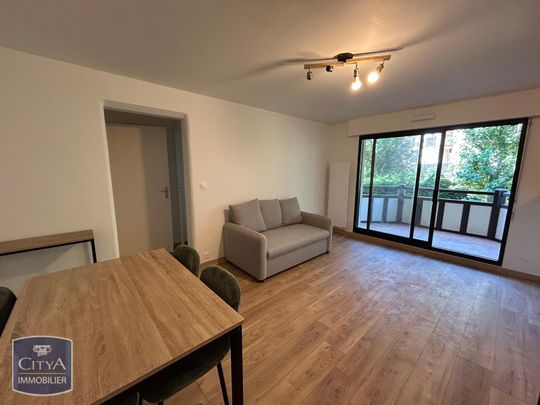 Location Appartement 2 pièces 38m² TOURGEVILLE 14800 - Photo 1