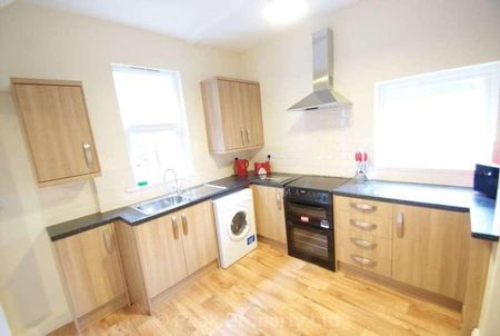 Burdett Avenue, Westcliff On Sea, SS0 - Photo 3