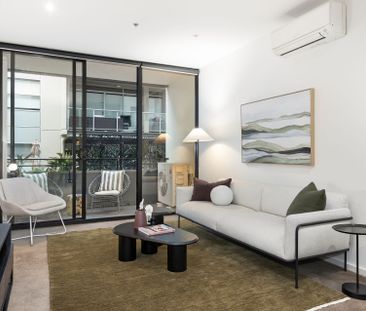Stylish Bayside Living - Space, Comfort & Lifestyle - Photo 2