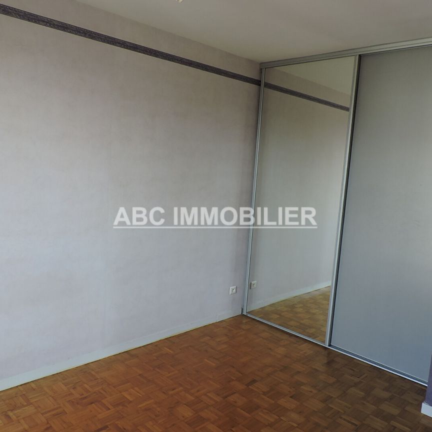 Location Appartement 2 pièces 45m² - Photo 1