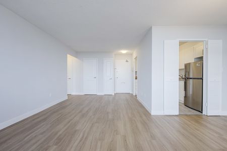 Alpine Apartments - 1 Bedroom - Photo 3