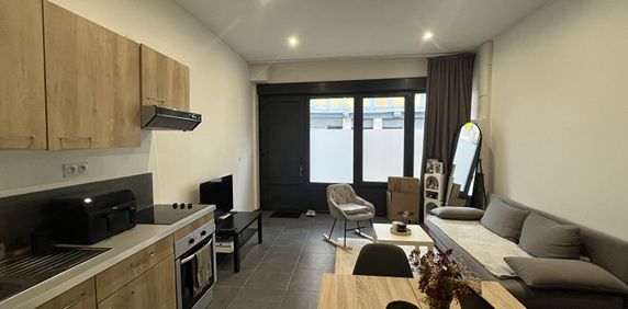 Location Appartement 1 pièce 28m² - Photo 2