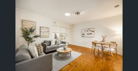 Discover Comfort and Convenience in This Charming Maylands Unit! - Photo 2