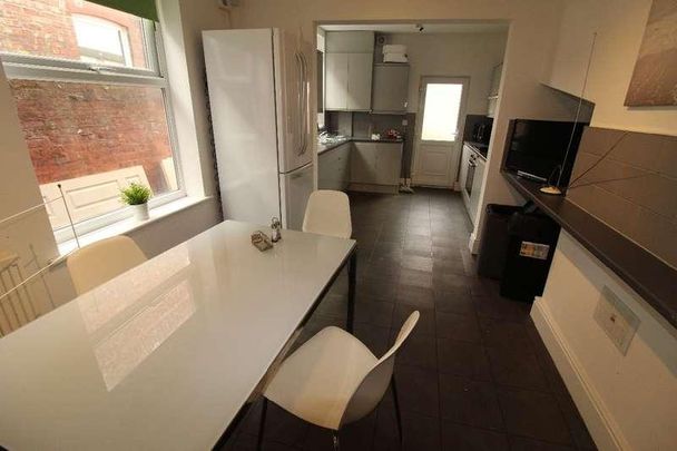 Morecroft Road, Birkenhead, CH42 - Photo 1